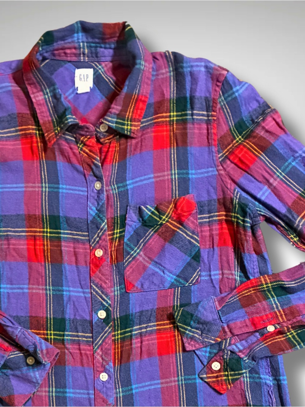 GAP Purple & Red Plaid Flannel Button-Down Shirt M